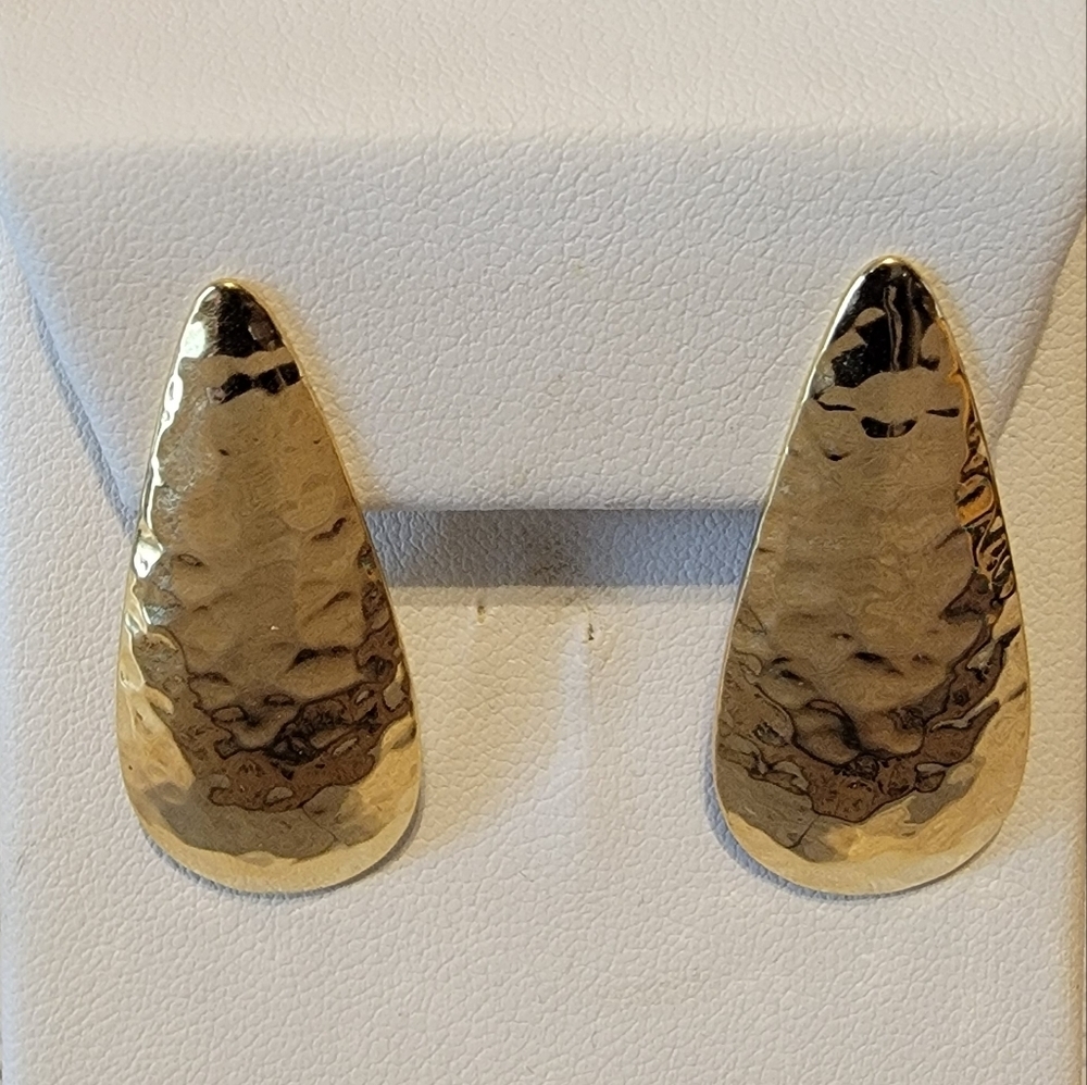 Vintage Hammered Gold Tone Teardrop Statement Pierced Earrings